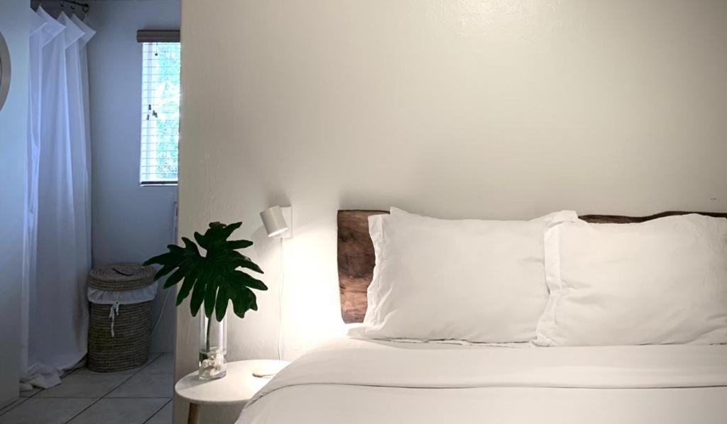 Maui Garden Oasis Villa ลาไฮนา ภายนอก รูปภาพ