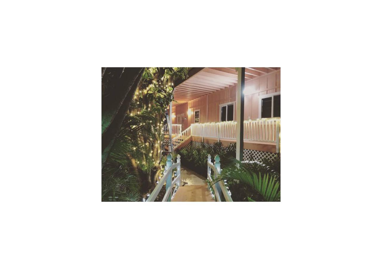 Maui Garden Oasis Villa ลาไฮนา ภายนอก รูปภาพ